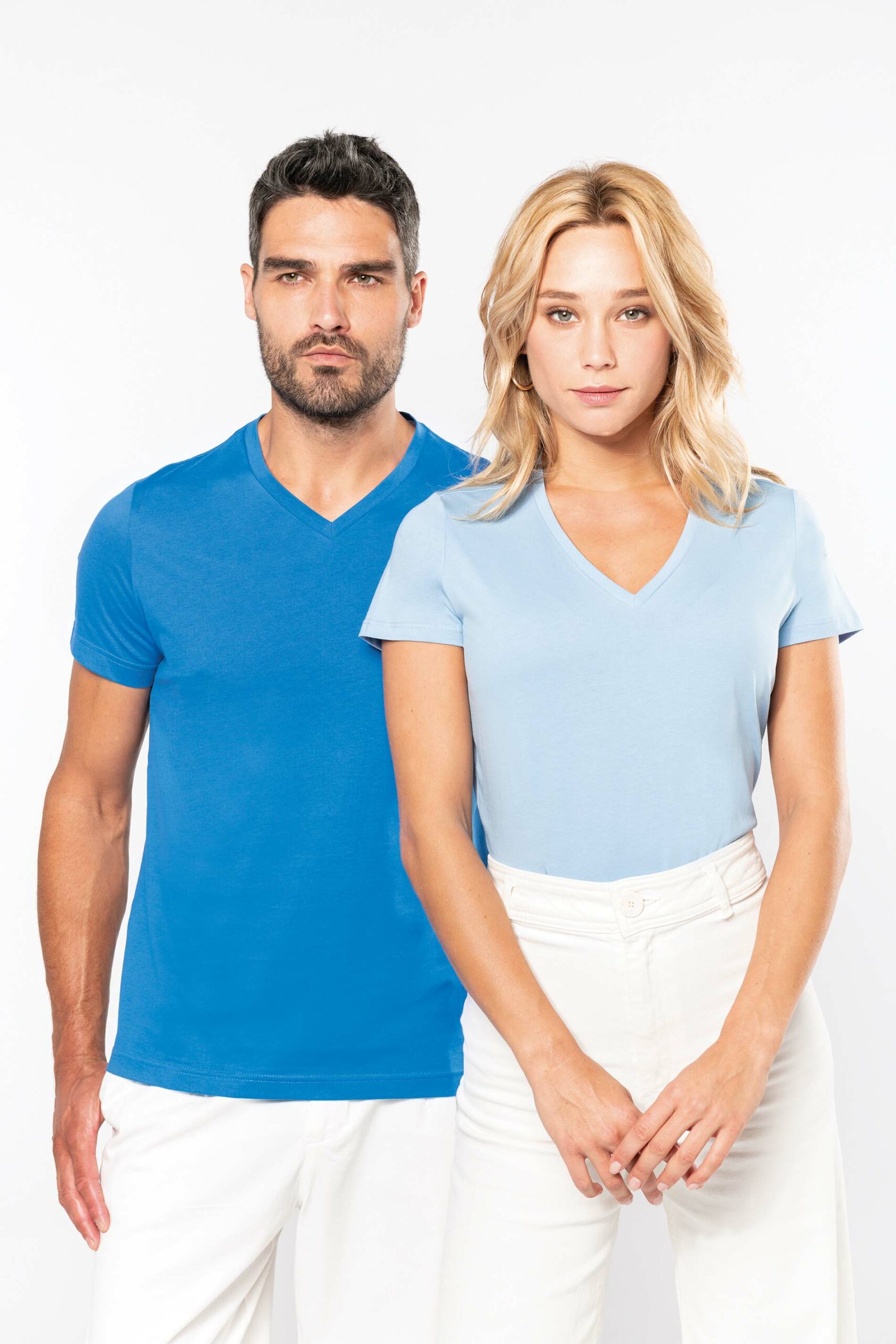 Men's short-sleeved V-neck T-shirt - Image 5